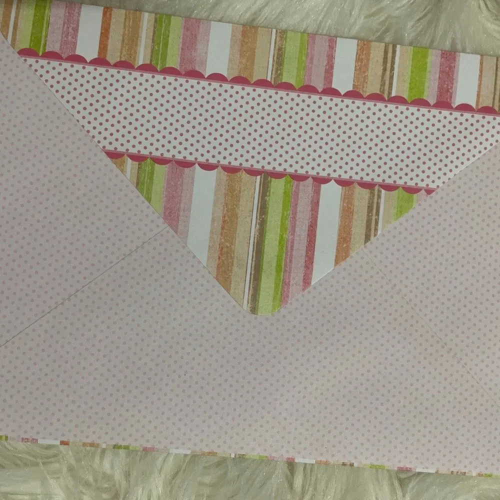 6 birthday card bundle cuddly puppy/kitten with matching print envelopes